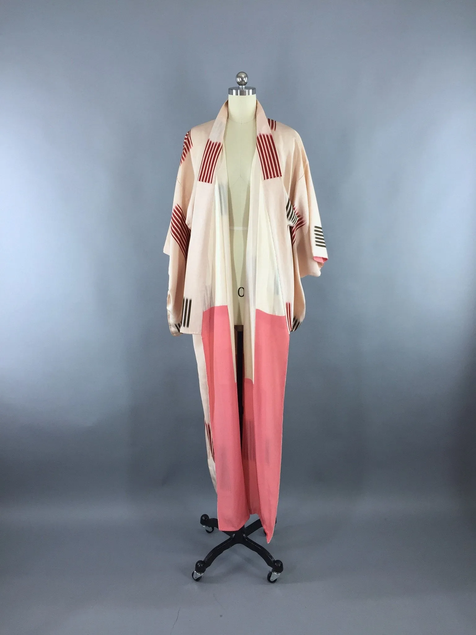 1950s Vintage Silk Kimono Robe / Peach Red Abstract Stripes