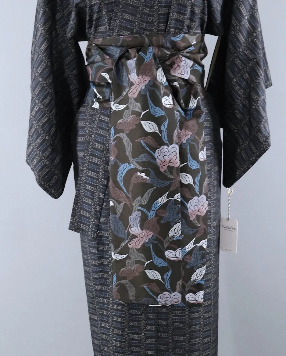 Vintage 1950s Silk Kimono Robe / Blue & Black Dotted Ikat