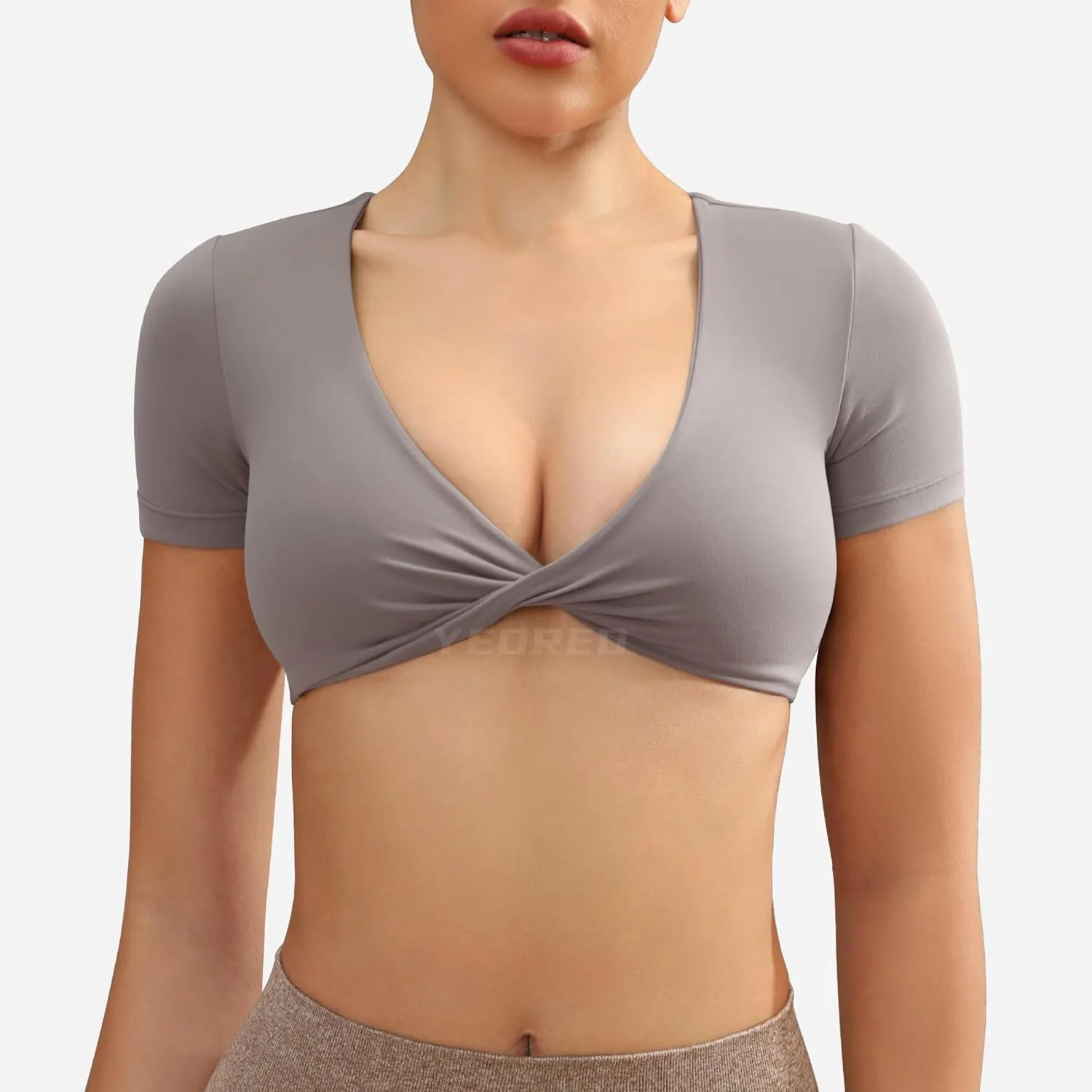 YEOREO Kyla Workout Crop Tops for Women Short Sleeve Twist Front Crop Tank Top Padded Sports Bra Casual Shirts